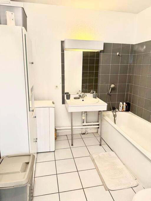 Appartement T2 Au Chartrons Bordeaux Exterior foto